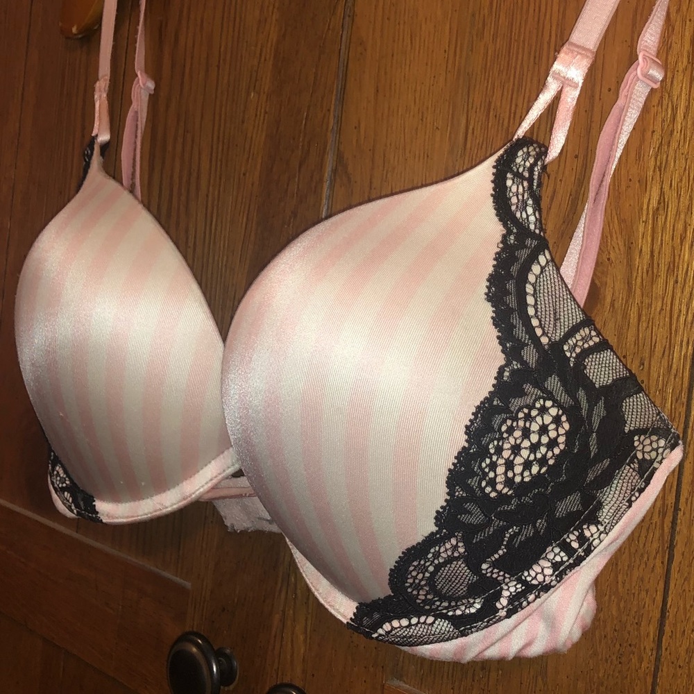 🏷 FINAL MARKDOWNS 🏷 VS Bombshell Bra